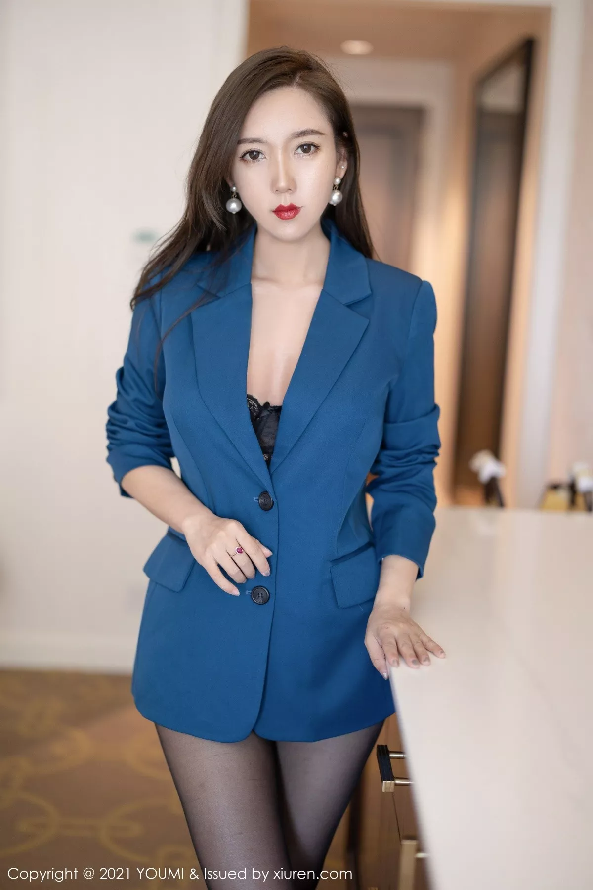 [YouMi尤蜜荟]第643期艾静香写真